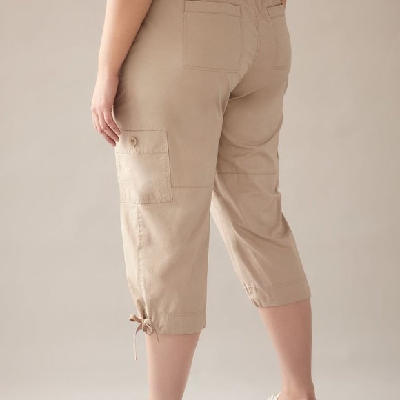 Plus Size 24 Tan Cargo Capri Pant 6 Pockets Stretch Comfort Waist Penningtons - Picture 2 of 5